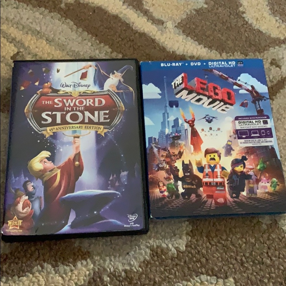 New The LEGO Movie DVD & Sword in the stone GUC